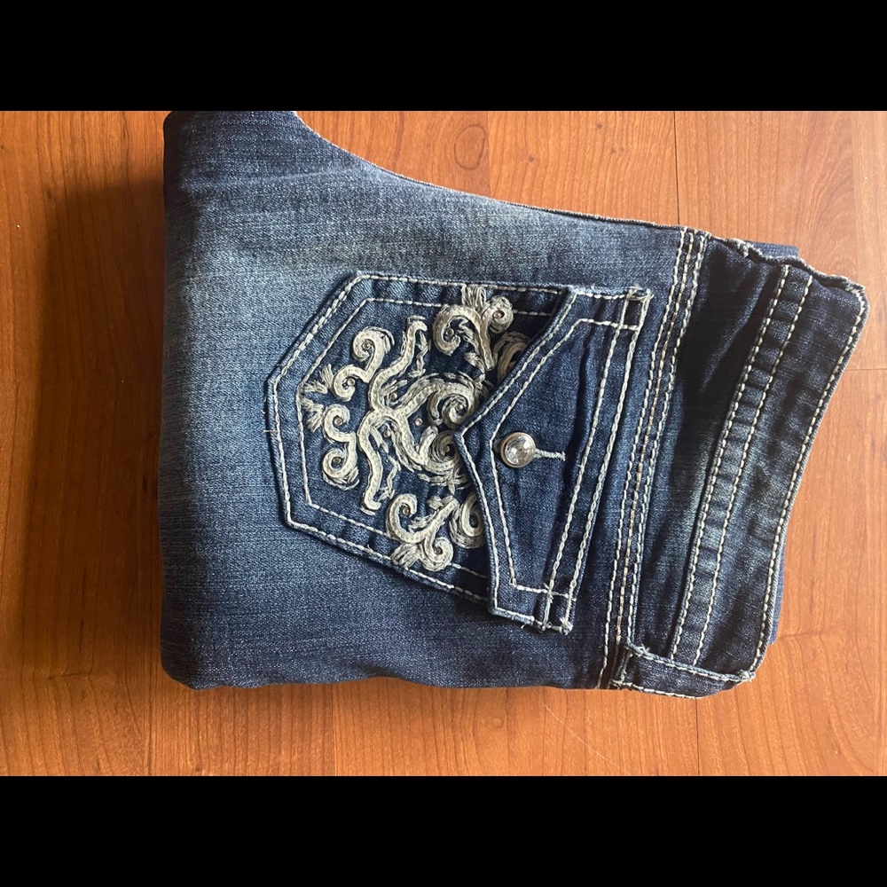 Ana bootcut jeans   Embellished pockets